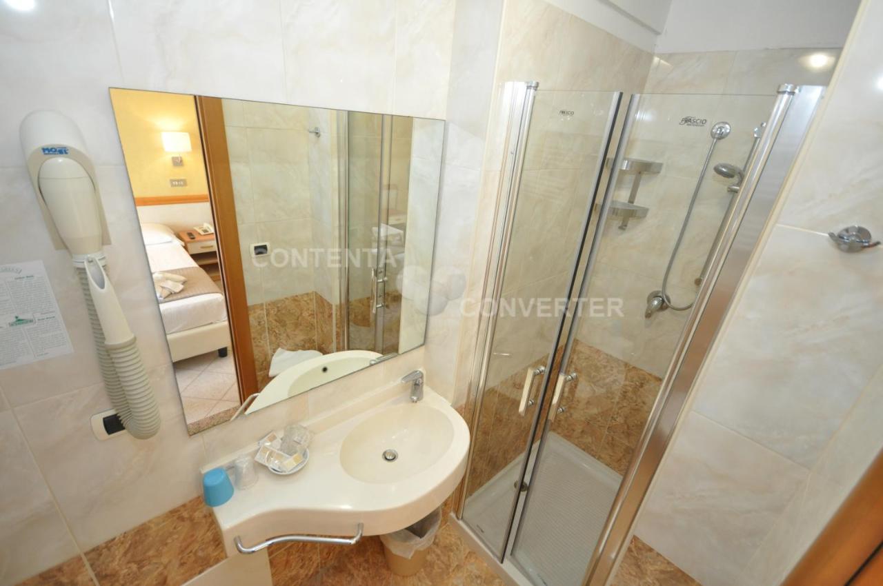 Hotel Adriatic&Beauty Rimini Ngoại thất bức ảnh