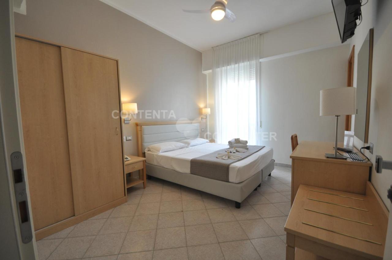 Hotel Adriatic&Beauty Rimini Ngoại thất bức ảnh