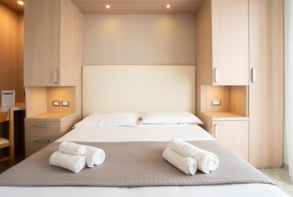 Hotel Adriatic&Beauty Rimini Ngoại thất bức ảnh