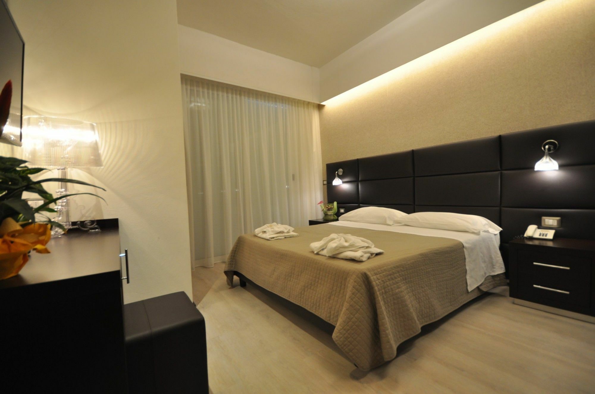Hotel Adriatic&Beauty Rimini Ngoại thất bức ảnh